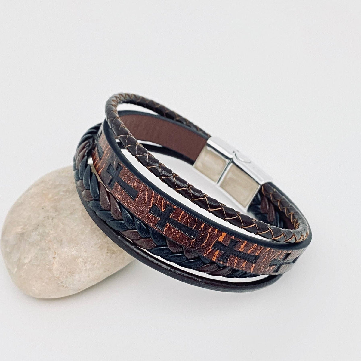 Handmade Leather Cross Magnetic Buckle Bracelet