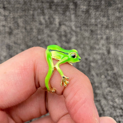 Funny Enamel Tree Frog Ring
